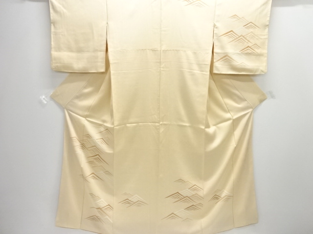 JAPANESE KIMONO / HOMONGI / SILK / EMBROIDERY / WAVES